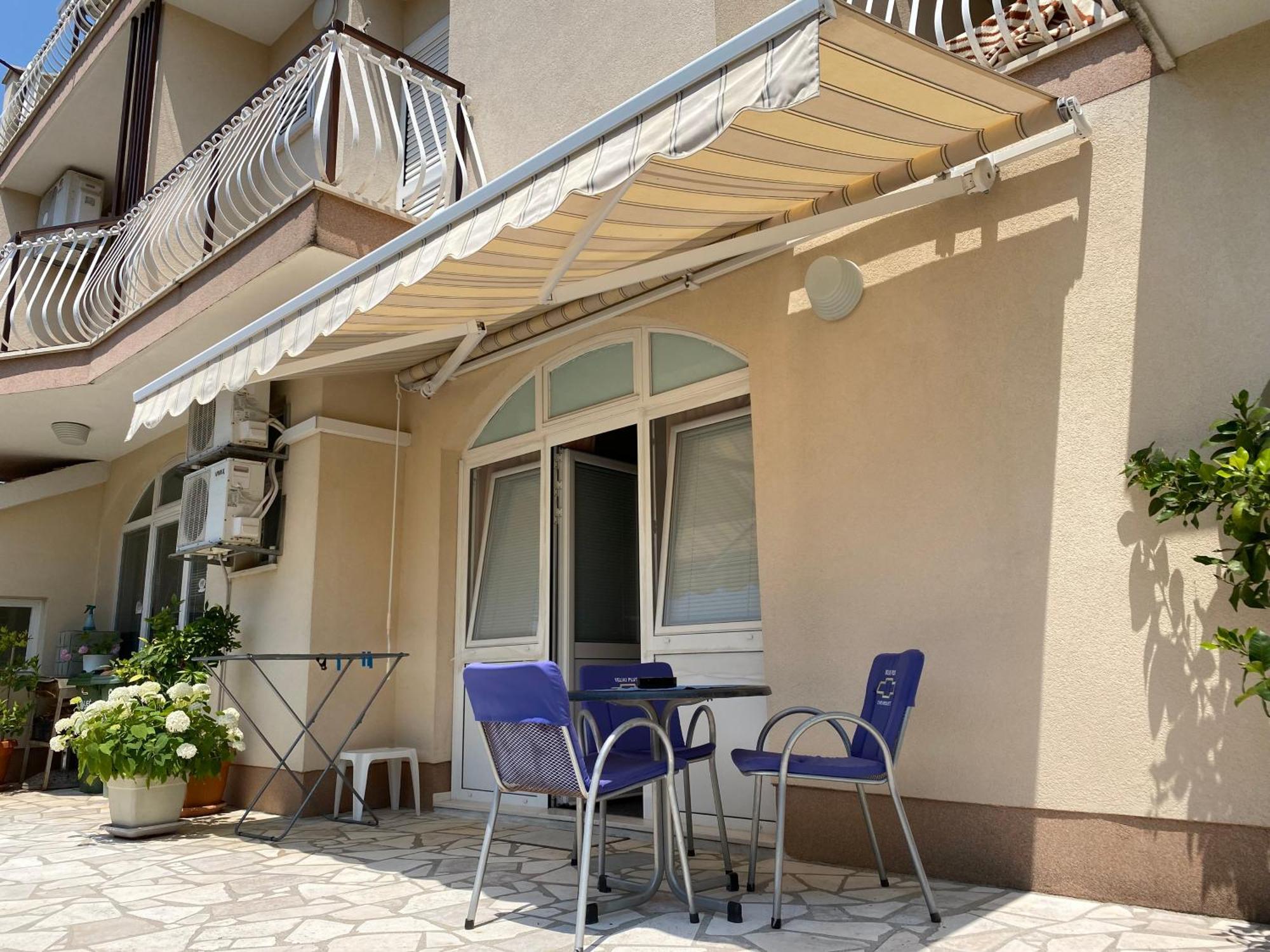 Studio Apartment And Rooms Adria ヴォディツェ エクステリア 写真
