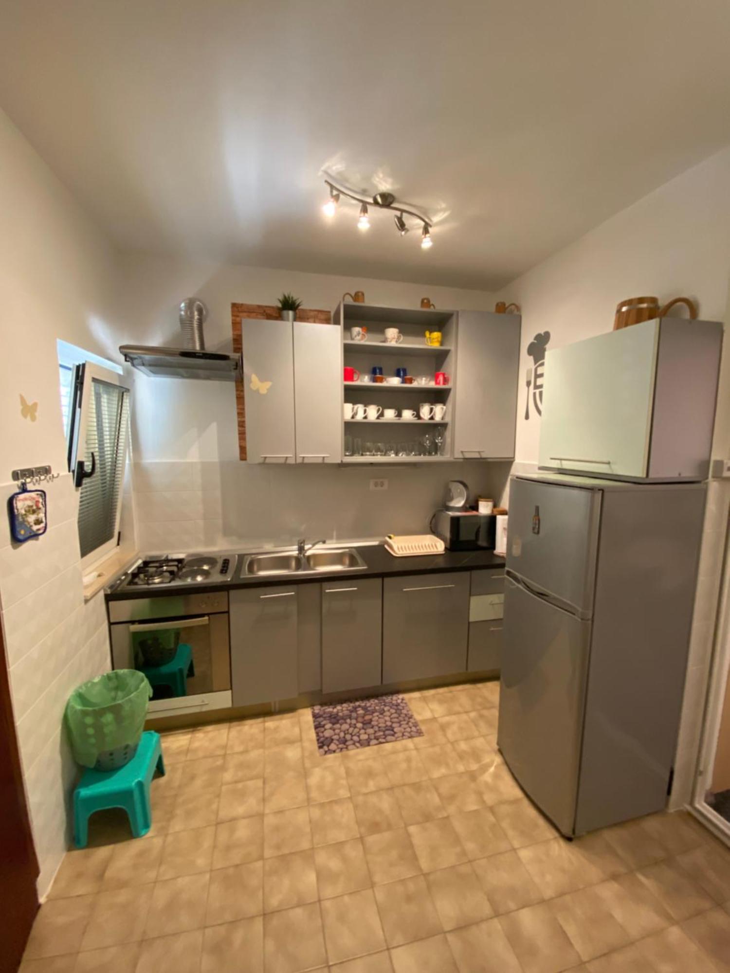 Studio Apartment And Rooms Adria ヴォディツェ エクステリア 写真